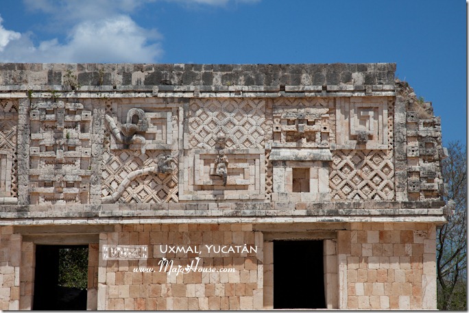uxmal17