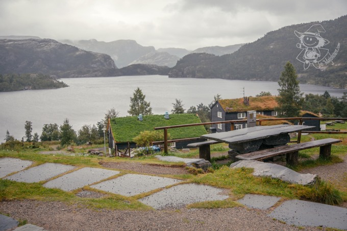 Majo Photograph Majo Photograph