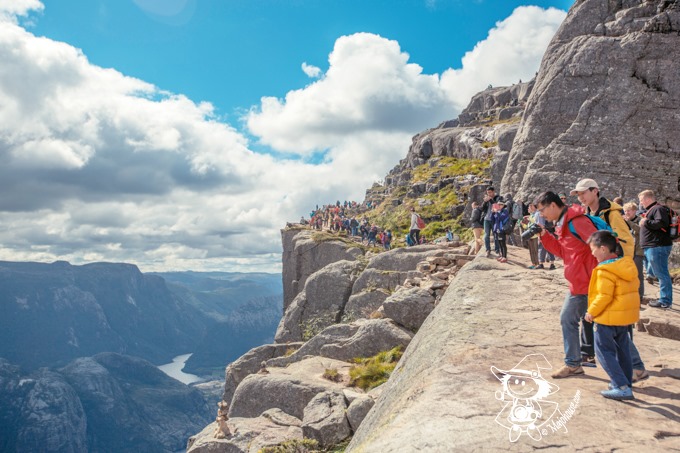 Majo Photograph Majo Photograph